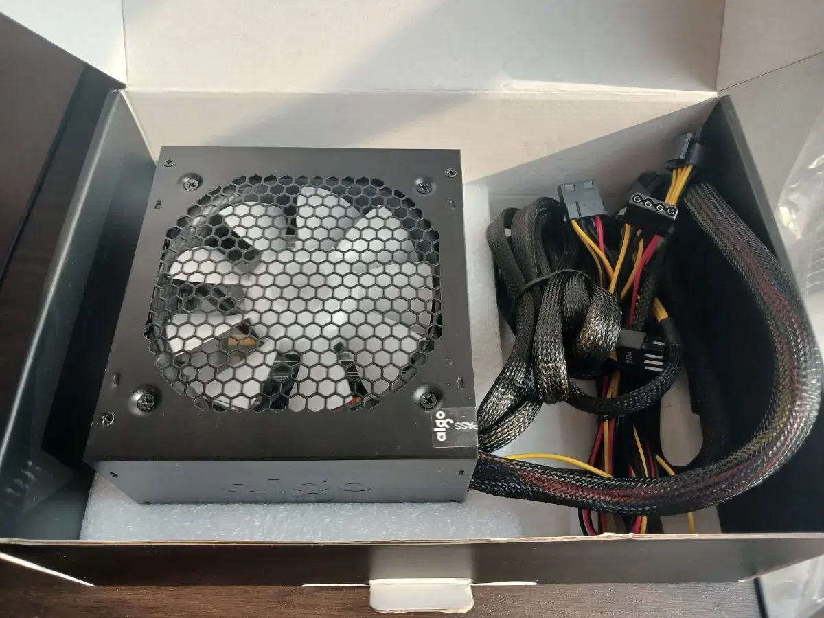 aigo 700w 파워서플라이